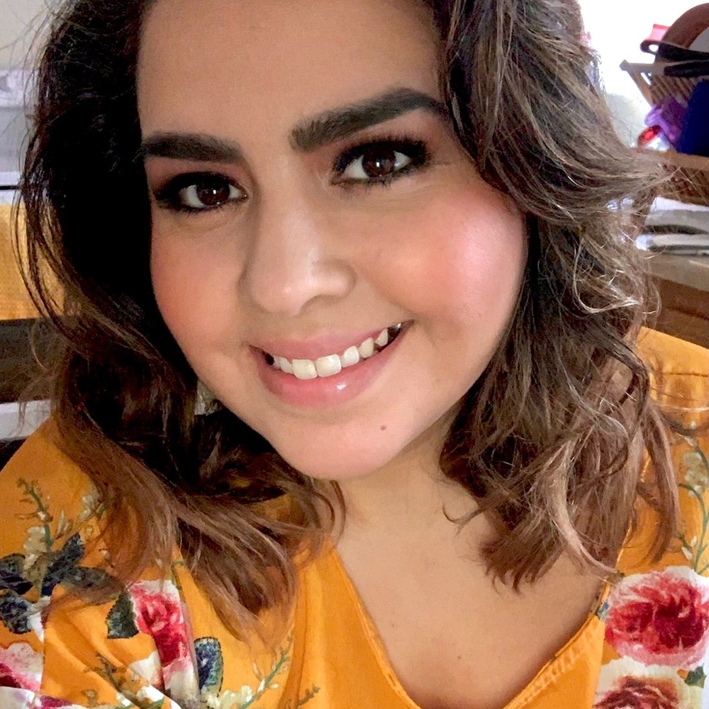 Meet your Posher, Samantha